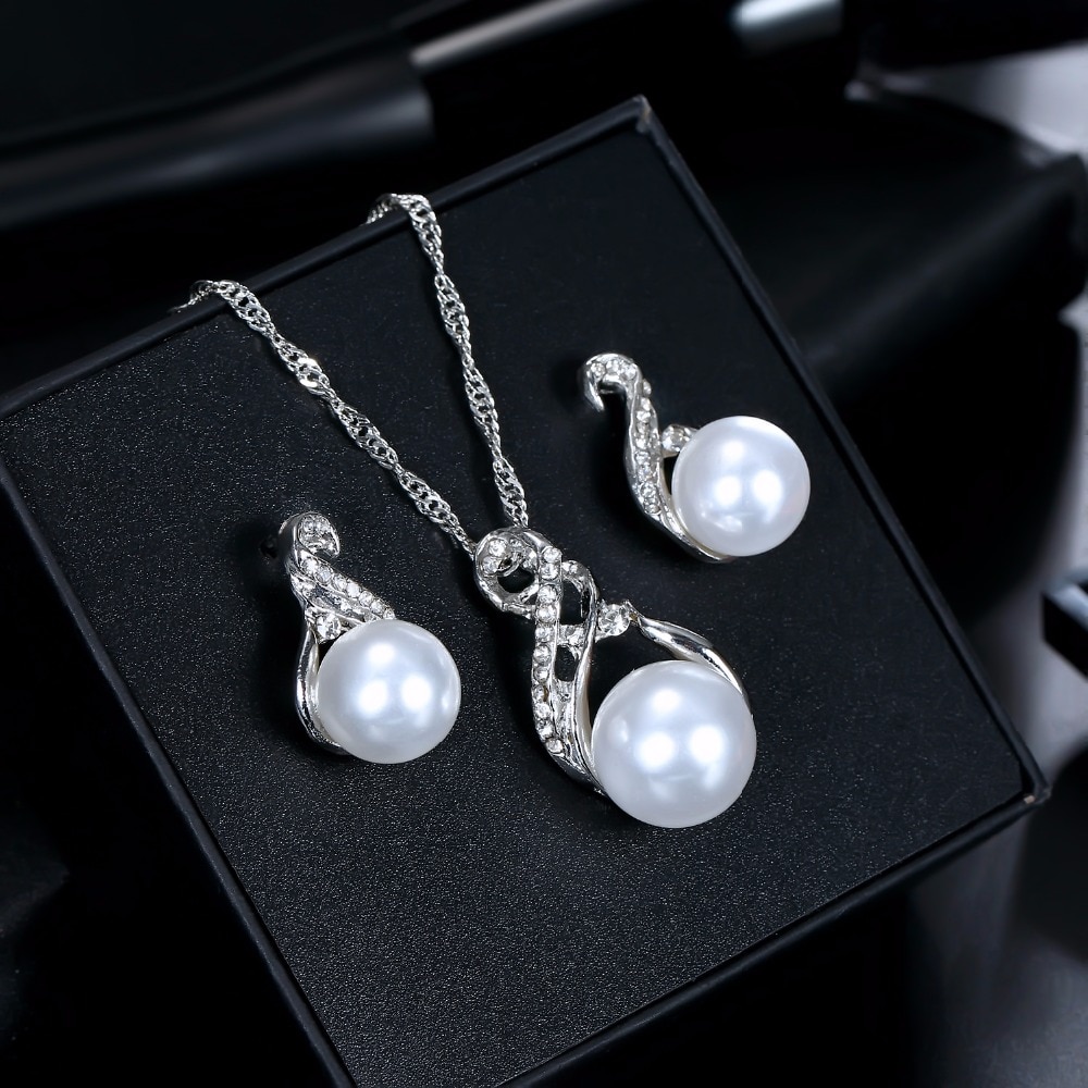 Women's Pearl Drop Earrings and Necklace Set